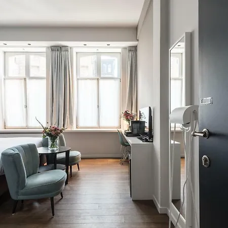 Zakske13 - Design Boutique In Centre (adults Only) Bed and breakfast
